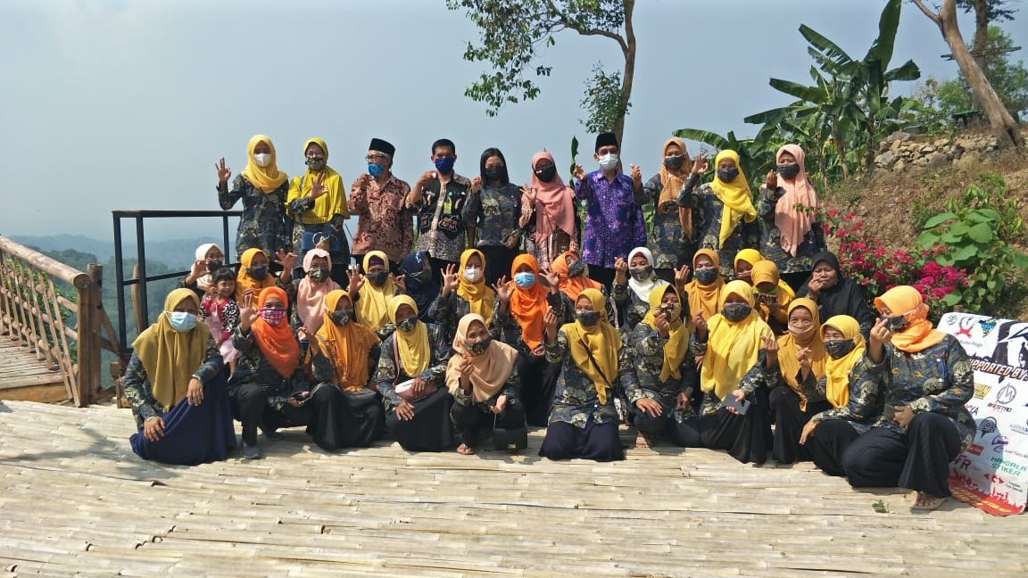 Syawalan Kelompok Wanita USEP Hargorejo